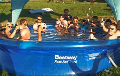 Schülerhort zu Besuch am Flugplatz